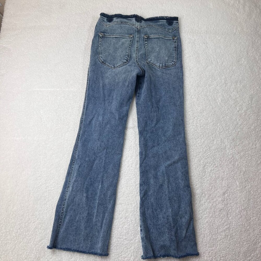 Good American Light Blue Boot Cut Jeans - Picture 5 of 7